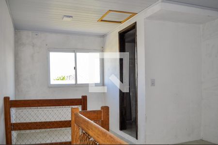 Casa de condomínio à venda com 120m², 3 quartos e 1 vagaEscada