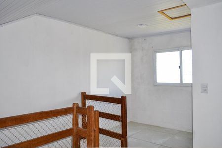 Casa de condomínio à venda com 120m², 3 quartos e 1 vagaEscada