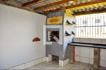 Casa de condomínio à venda com 120m², 3 quartos e 1 vagaÁrea comum