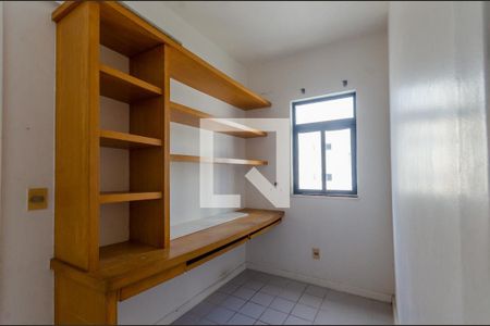 Apartamento para alugar com 78m², 2 quartos e 2 vagasEscritório