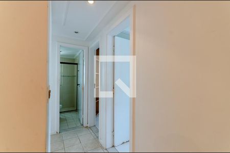 Corredor de apartamento para alugar com 2 quartos, 78m² em Candeal, Salvador