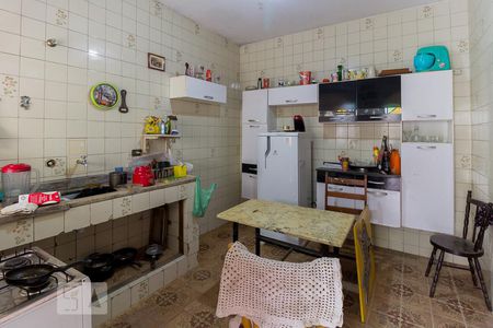Cozinha de casa para alugar com 4 quartos, 200m² em Centro, Mogi das Cruzes