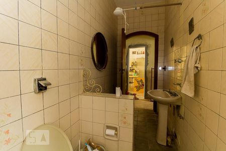 Banheiro de casa para alugar com 4 quartos, 200m² em Centro, Mogi das Cruzes