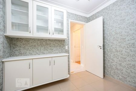Apartamento para alugar com 203m², 3 quartos e 3 vagas Apartamento para alugar com 203m², 3 quartos e 3 vagasCopa
