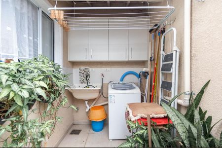 Casa de condomínio à venda com 102m², 2 quartos e 2 vagasÁrea de Serviço