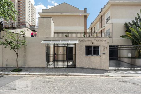Casa de condomínio à venda com 102m², 2 quartos e 2 vagasFachada