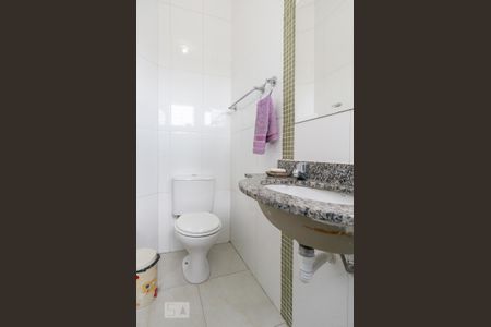 Casa de condomínio à venda com 102m², 2 quartos e 2 vagasBanheiro da Suíte 2