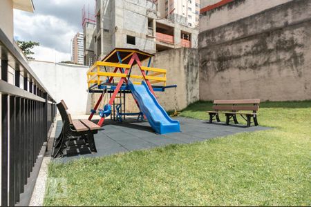 Casa de condomínio à venda com 102m², 2 quartos e 2 vagasPlayground