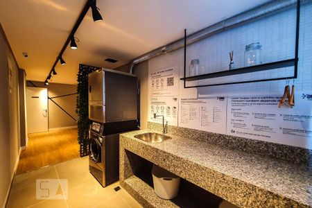 Apartamento para alugar com 32m², 1 quarto e sem vaga Apartamento para alugar com 32m², 1 quarto e sem vagaLavanderia