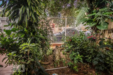 Casa à venda com 150m², 5 quartos e 4 vagasVista