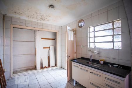 Casa à venda com 150m², 5 quartos e 4 vagasCozinha