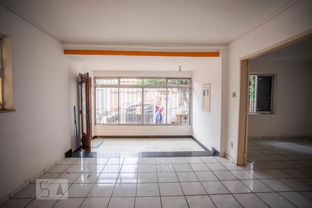 Sala de casa à venda com 5 quartos, 150m² em Jardim Oriental, São Paulo