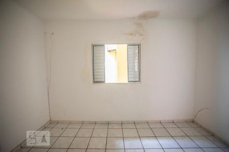 Casa à venda com 150m², 5 quartos e 4 vagasQuarto 2