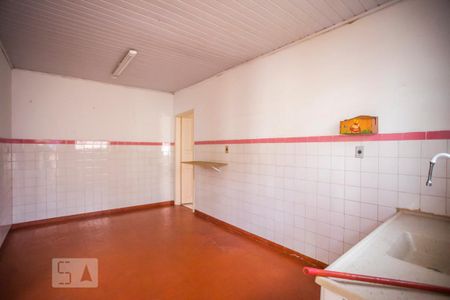 Casa à venda com 150m², 5 quartos e 4 vagasSala / Cozinha - Edicola