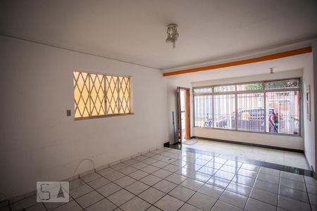 Sala de casa à venda com 5 quartos, 150m² em Jardim Oriental, São Paulo