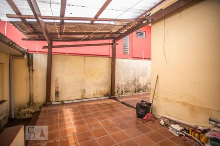 Casa à venda com 150m², 5 quartos e 4 vagasQuintal