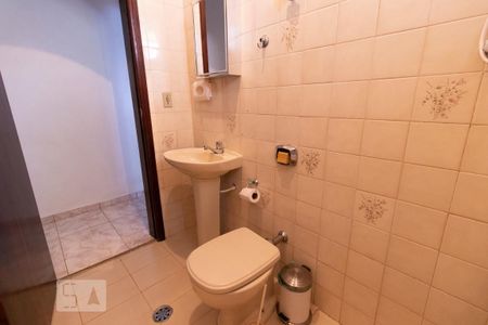 Casa à venda com 185m², 3 quartos e 3 vagasBanheiro Principal