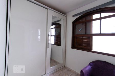 Casa à venda com 185m², 3 quartos e 3 vagasQuarto 2