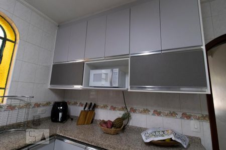 Casa à venda com 185m², 3 quartos e 3 vagasCozinha