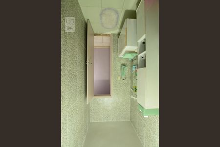 Apartamento à venda com 80m², 2 quartos e 1 vagaBanheiro Social