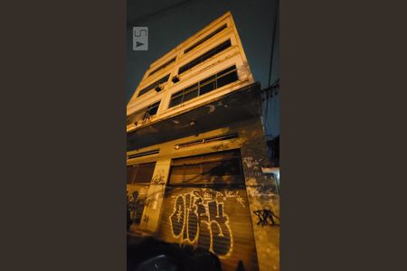 Apartamento à venda com 80m², 2 quartos e 1 vagaFachada