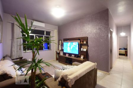 Sala de apartamento à venda com 2 quartos, 80m² em Penha, Rio de Janeiro