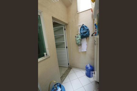 Casa de condomínio para alugar com 55m², 2 quartos e 1 vagaÁrea de Serviço