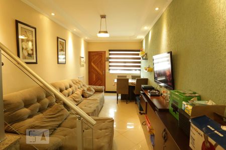 Sala de casa de condomínio para alugar com 2 quartos, 55m² em Vila Laís, São Paulo