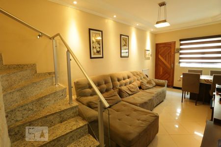 Sala de casa de condomínio para alugar com 2 quartos, 55m² em Vila Laís, São Paulo