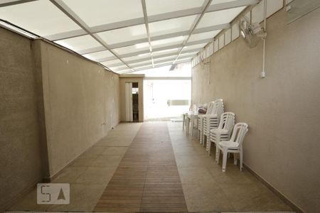 Casa de condomínio para alugar com 55m², 2 quartos e 1 vagaÁrea comum - Salão de festas/Churraqueira