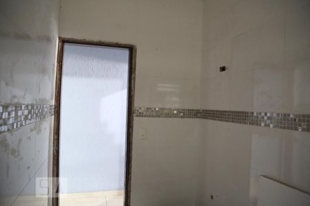 Banheiro suite de casa para alugar com 2 quartos, 134m² em Vila Tupi, Praia Grande