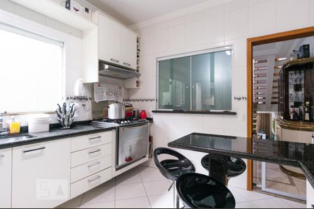 Casa à venda com 175m², 3 quartos e 4 vagasCozinha