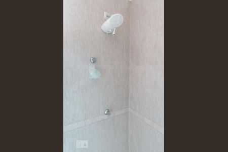 Casa à venda com 175m², 3 quartos e 4 vagasBanheiro da Suíte 2