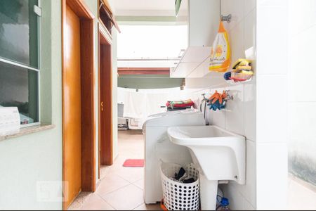 Casa à venda com 175m², 3 quartos e 4 vagasÁrea de Serviço