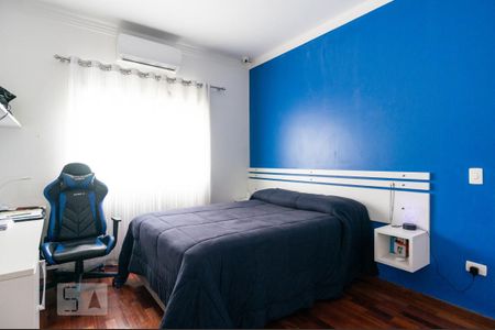 Casa à venda com 175m², 3 quartos e 4 vagasSuíte 3