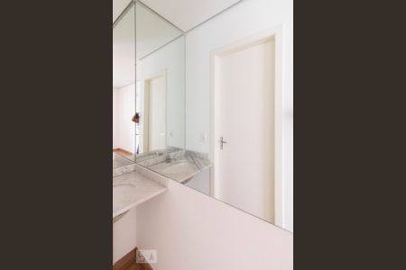 Apartamento para alugar com 65m², 2 quartos e 1 vaga Apartamento para alugar com 65m², 2 quartos e 1 vagaBanheiro