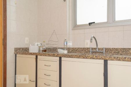 Apartamento à venda com 70m², 2 quartos e 1 vagaCozinha - Pia