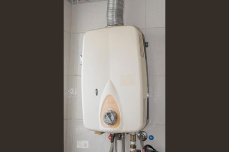 Apartamento à venda com 70m², 2 quartos e 1 vagaÁrea de Serviço - Aquecedor à gás