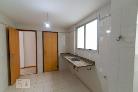 Apartamento à venda com 70m², 2 quartos e 1 vagaCozinha e Área de Serviço