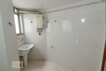 Apartamento à venda com 70m², 2 quartos e 1 vagaCozinha e Área de Serviço