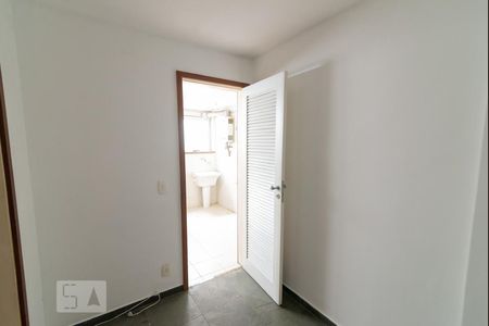 Apartamento à venda com 70m², 2 quartos e 1 vagaQuarto de Serviço