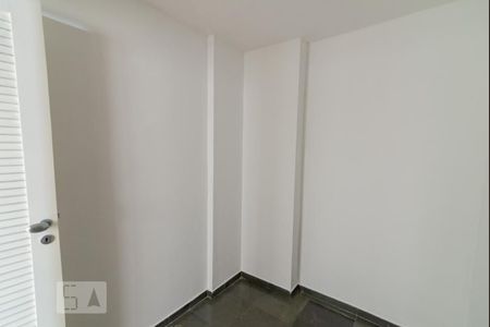 Apartamento à venda com 70m², 2 quartos e 1 vagaQuarto de Serviço