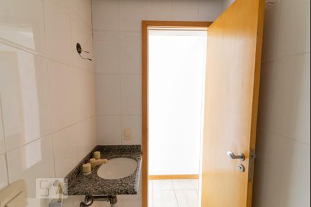 Apartamento à venda com 70m², 2 quartos e 1 vagaBanheiro Social