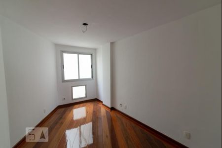 Quarto de apartamento à venda com 2 quartos, 70m² em Vila Isabel, Rio de Janeiro