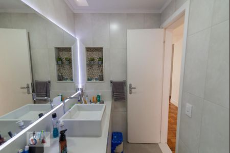 Apartamento à venda com 82m², 2 quartos e 1 vagaBanheiro
