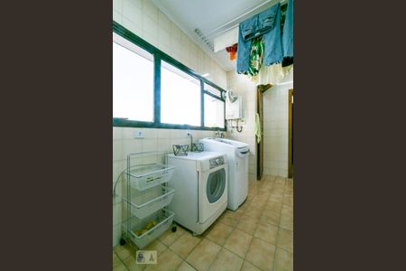 Apartamento para alugar com 168m², 3 quartos e 2 vagasÁrea de serviço