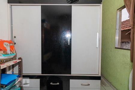 Casa à venda com 110m², 3 quartos e 2 vagasQuarto 2