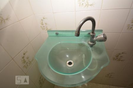 Casa à venda com 240m², 3 quartos e 2 vagasBanheiro da Suíte 3