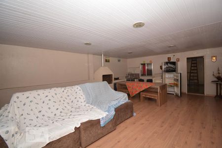 Casa à venda com 240m², 3 quartos e 2 vagasTerraço - Churrasqueira