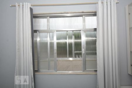 Casa à venda com 240m², 3 quartos e 2 vagasSuíte 2